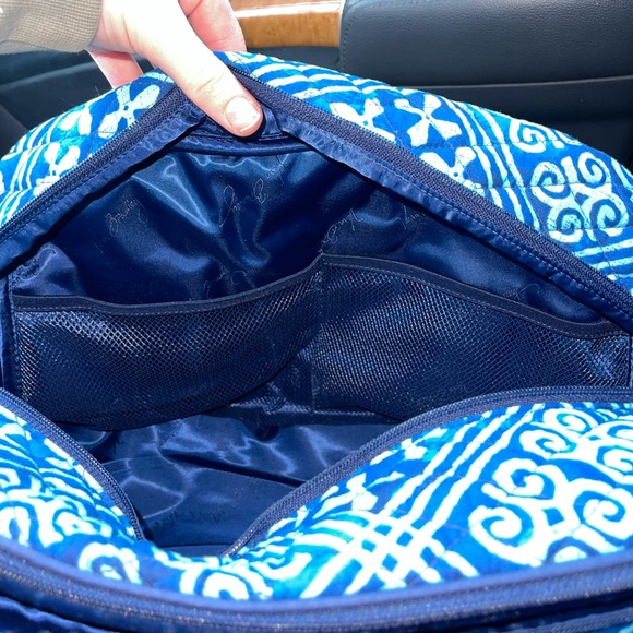Vera Bradley medium duffle bag - Picture 9 of 12